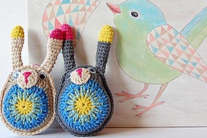 Dadas place crochet bunnies