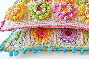 Beautiful crochet pillow free pattern