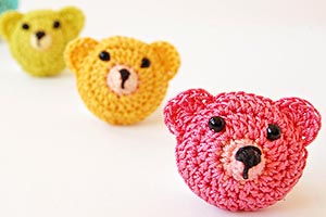 Crochet little bears