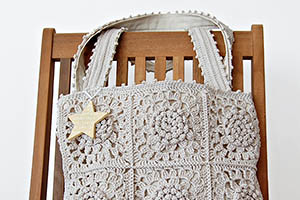 Victorian flower crochet tote bag