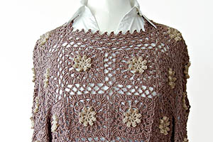 New primavera flower tunic